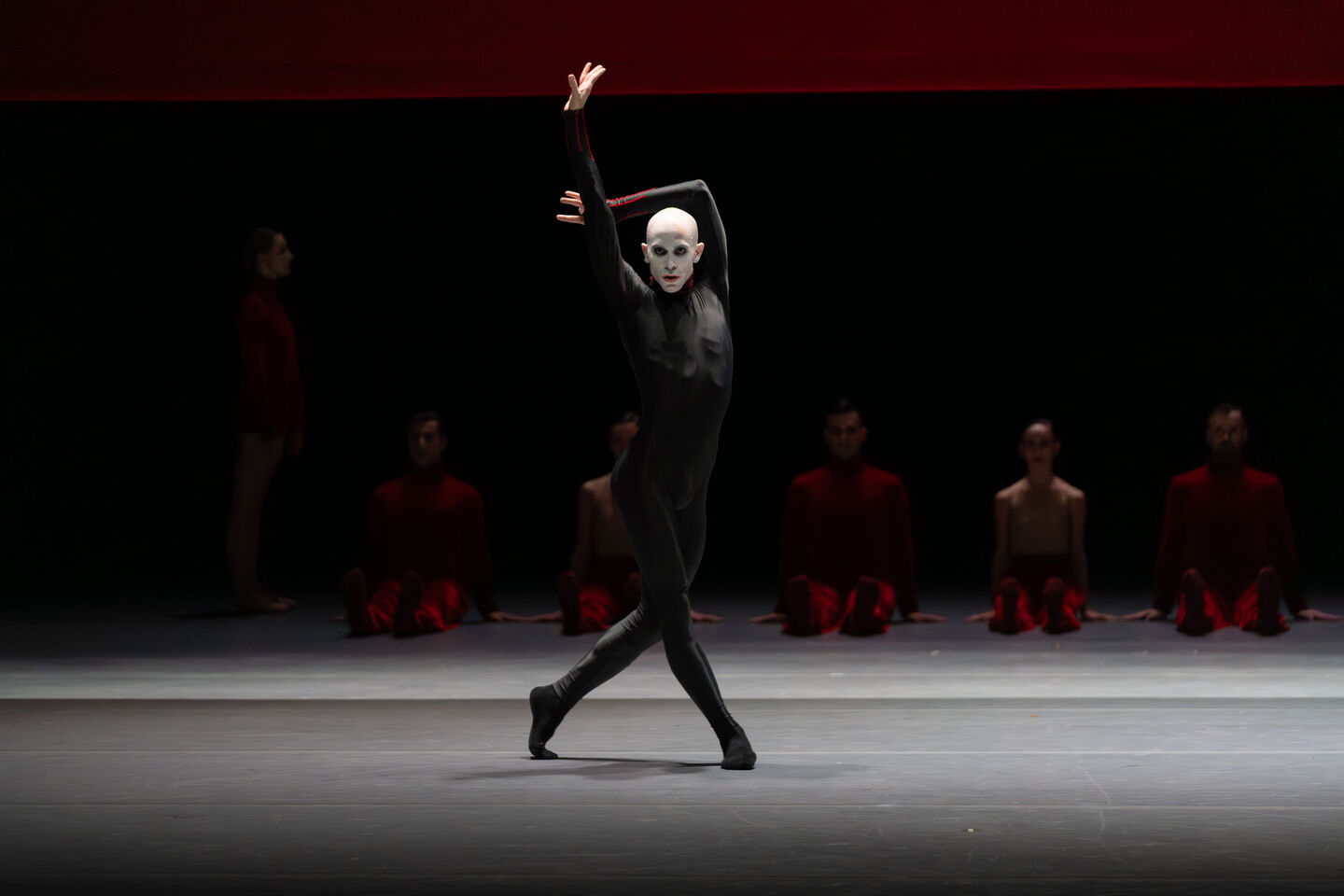 in: IM VERBORGENEN
Choreografie: FADE-OUTS