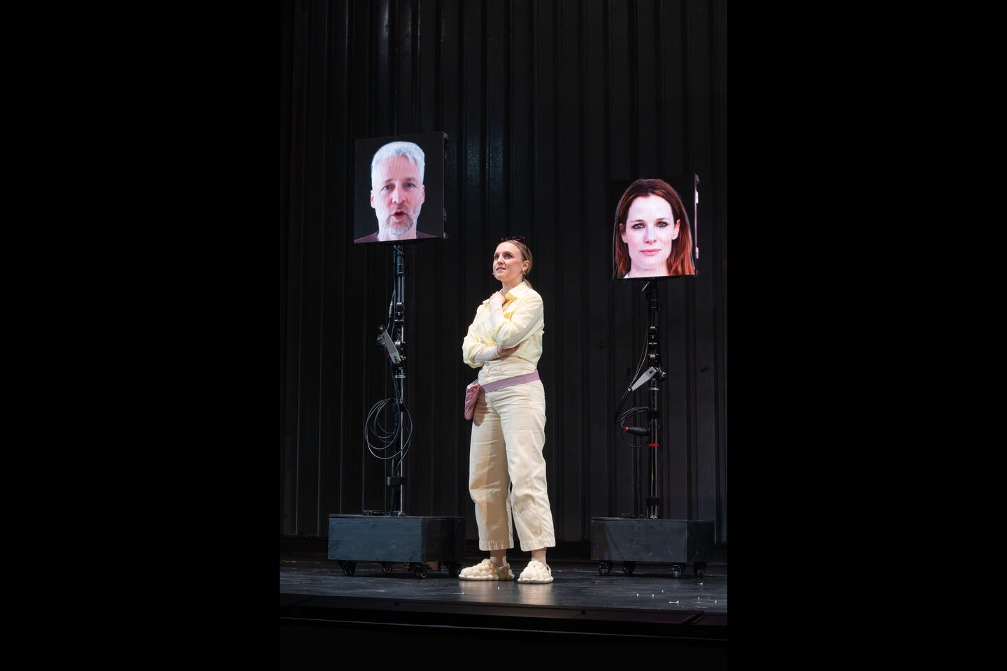 in: DIE ZEITMASCHINE